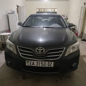 Toyota Camry 2011