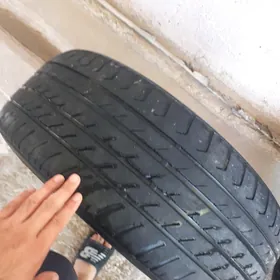 225/60R16 Triangle tekerler
