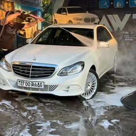 Mercedes-Benz E300 2014
