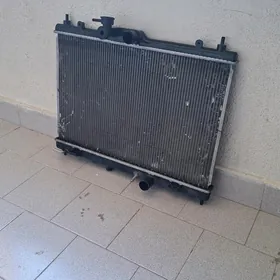 Radiator Tiida