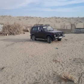 Lada Niva 1983