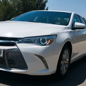 Toyota Camry 2016