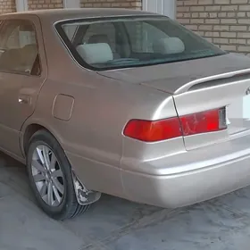 Toyota Camry 1998