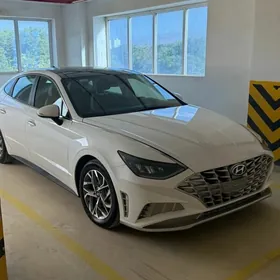 Hyundai Sonata 2021