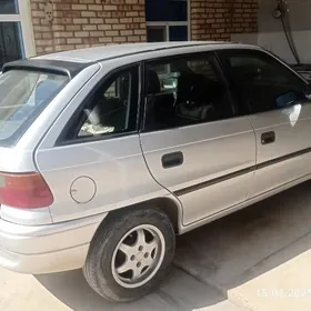 Opel Astra 1995