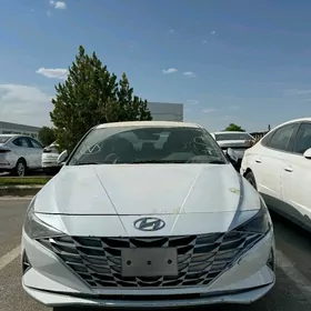 Hyundai Elantra 2021