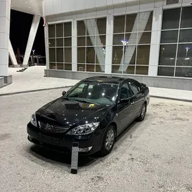 Toyota Camry 2005