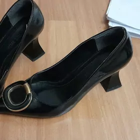 tuflı
