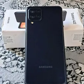 SAMSUNG  A22