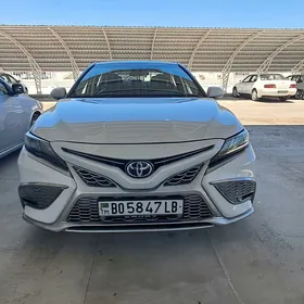 Toyota Camry 2022