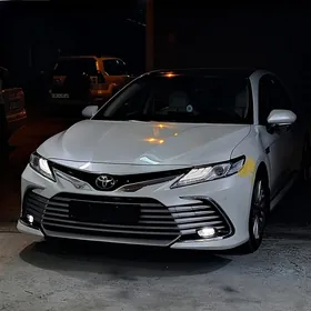 Toyota Camry 2023