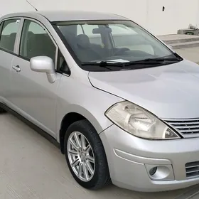Nissan Versa 2010