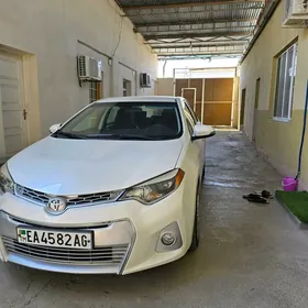 Toyota Corolla 2014