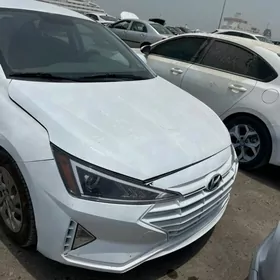 Hyundai Elantra 2020