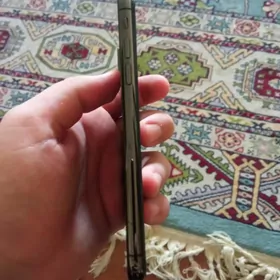 XS