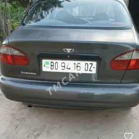 Daewoo Lanos 1998