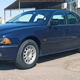 BMW E39 1996