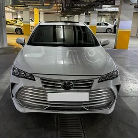 Toyota Avalon 2019