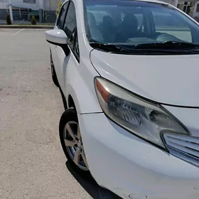 Nissan Versa Note 2014
