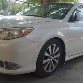 Toyota Avalon 2011