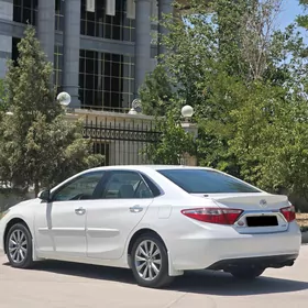 Toyota Camry 2017