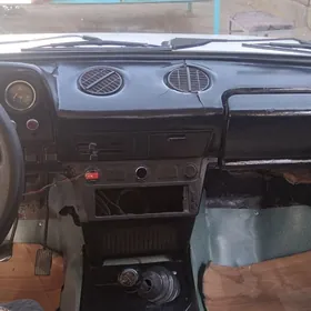 Lada Niva 1980