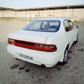 Toyota Corona 1993