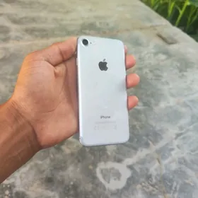 iPhone 7