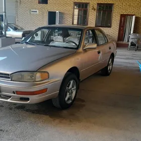 Toyota Camry 1994
