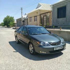 Toyota Camry 2003