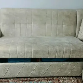ugolok divan