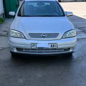 Opel Astra 2002