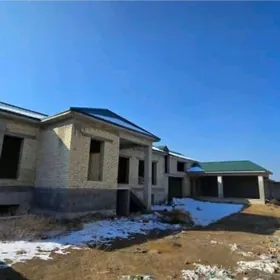 Anau Mahtumkuli dom850m2 12sot