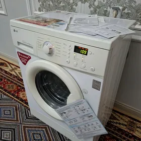kir mașyn LG