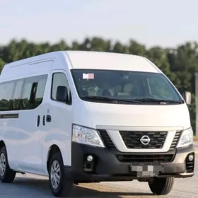 Nissan Urvan 2020