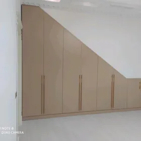 Mebel.