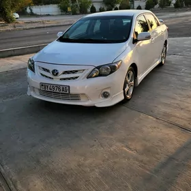 Toyota Corolla 2012