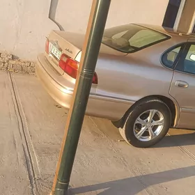 Toyota Avalon 1999