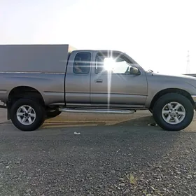 Toyota Hilux 1995