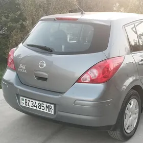 Nissan Versa 2009