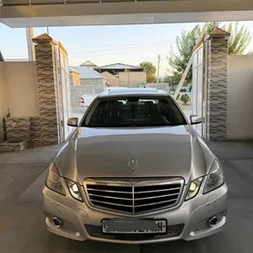 Mercedes-Benz E350 2009
