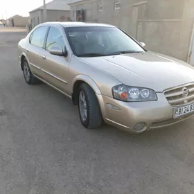 Nissan Maxima 2000