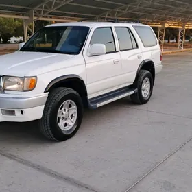 Toyota 4Runner 2000