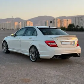 Mercedes-Benz C-Class 2012