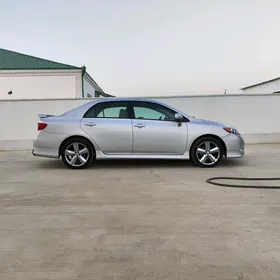 Toyota Corolla 2011
