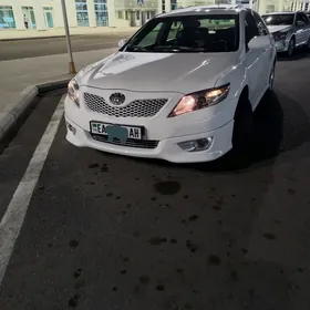 Toyota Camry 2010
