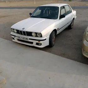 BMW 320 1988