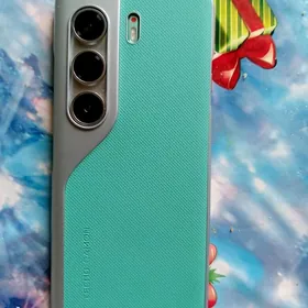 TECNO Camon 40 pro