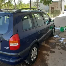 Opel Zafira 2002