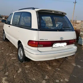 Toyota Previa 1992
